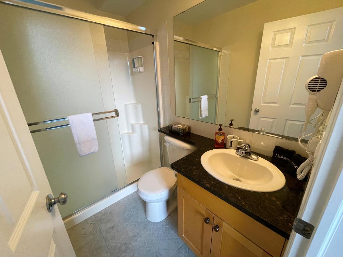 Renovated Chalet At Mystic Springs, Mountain Views, Pets Welcome! Canmore Zewnętrze zdjęcie